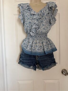 Max Studio Blue and White Floral Ruffle Peplum Blouse Size Small